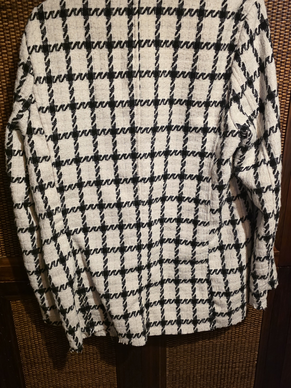 POL Black & White Checked Tweed Blazer EUC Medium 20 Ptp - Picture 2 of 4